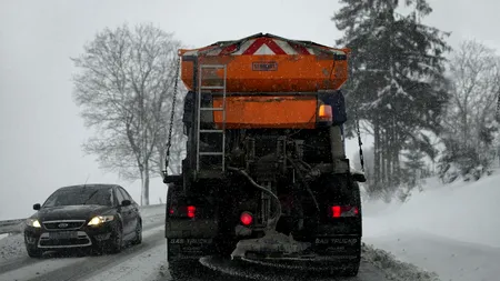 Avertizare meteo de cod galben de polei în București și în alte județe. Alerte meteo de ninsori și viscol în 26 de județe