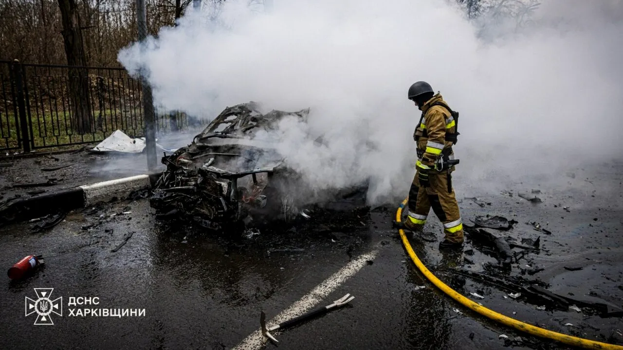 Atac masiv cu drone și rachete asupra Ucrainei. Kievul raportează un mort și mai mulți răniți. Ce regiuni au fost vizate