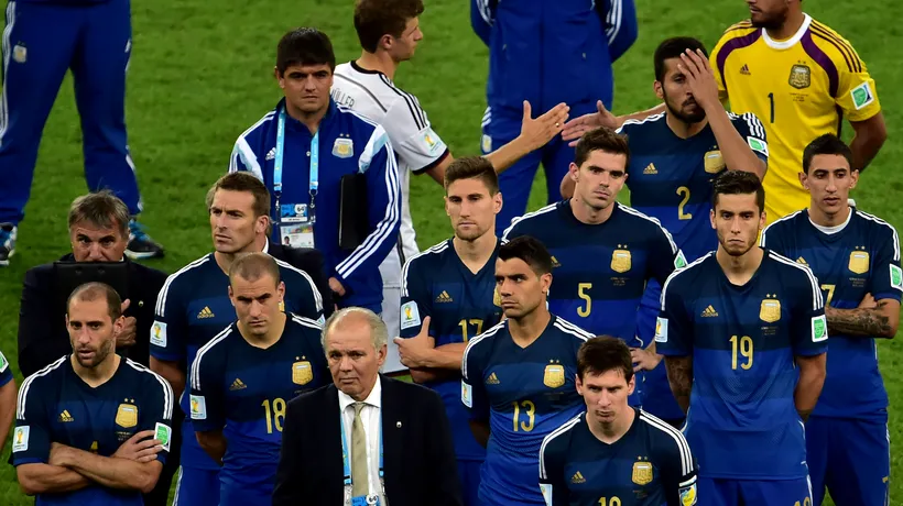 Reacția lui Messi când a primit trofeul pentru cel mai bun jucător de la Mondial