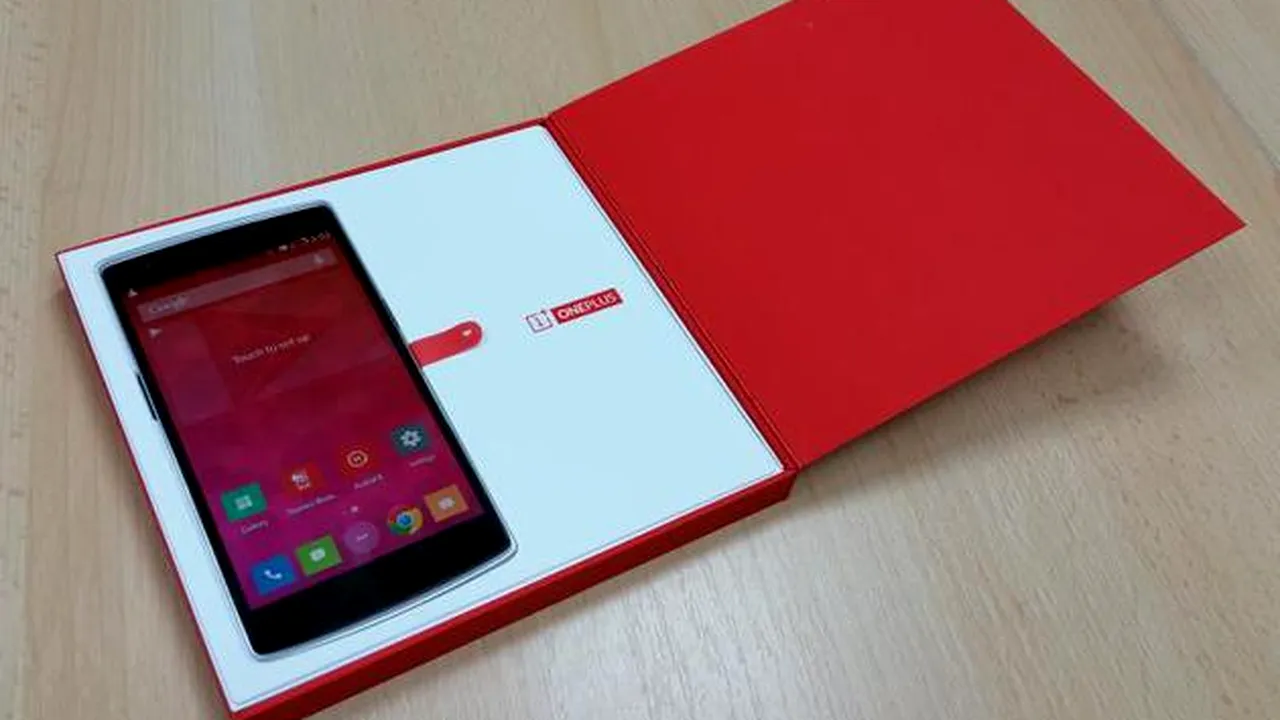 Smartphone-ul OnePlus One poate fi comandat acum și din România