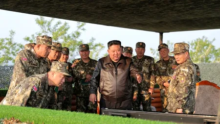 Kim Jong-Un pledează pentru consolidarea capacității MILITARE a Coreei de Nord/ Președintele cere organizarea frecventă a exercițiilor de artilerie