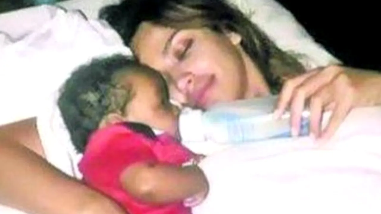 Mădălina Ghenea, iubita actorului Gerald Butler, este mămică