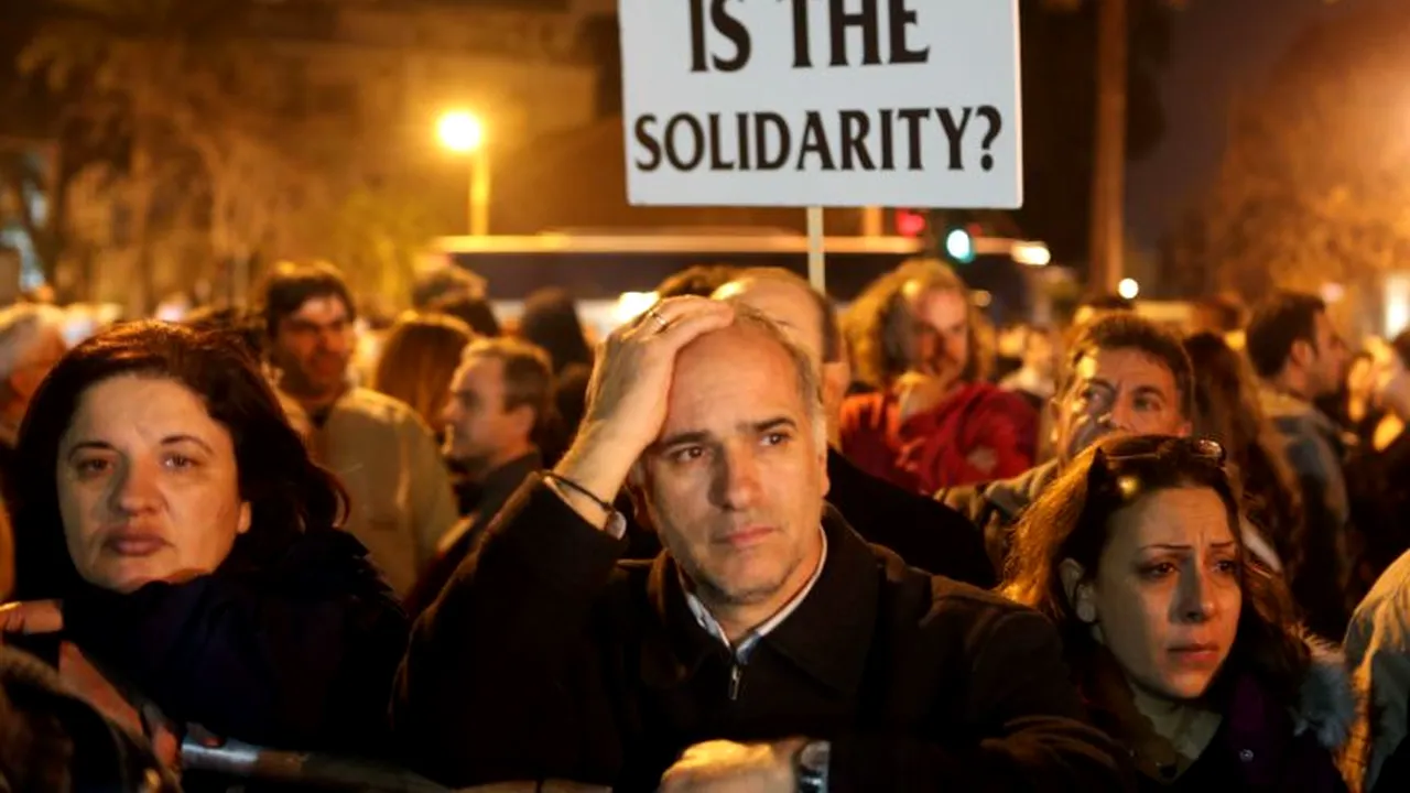 Cipru negociază cu reprezentanți ai Troicii înaintea unei reuniuni cruciale a Eurogroup
