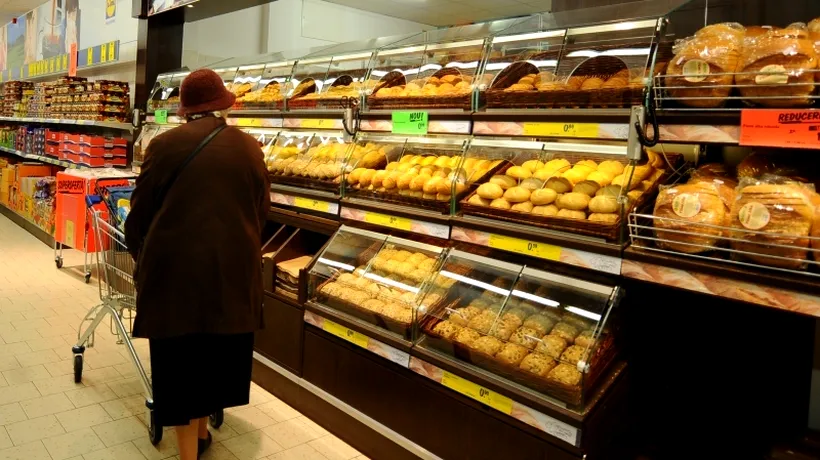 Cu cât s-a ieftinit pâinea, după reducerea TVA. Ce alimente s-au scumpit în septembrie
