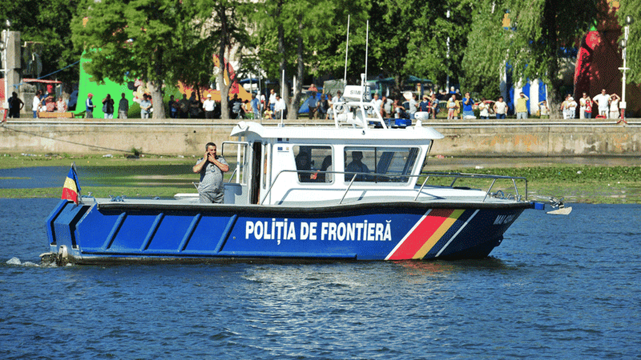 26 de migranți sirieni, aduși ilegal în România, prinși pe plaja din stațiunea Costinești