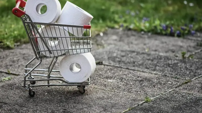 Panica a reapărut la rafturile cu hârtie igienică din supermarketurile americane