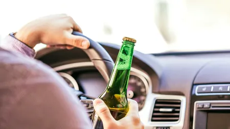 Un șofer plin de remușcări: A sunat la Poliție pentru a anunţa că s-a urcat beat la volan