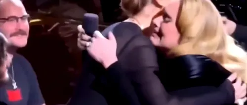 Moment plin de emoție la concertul lui Adele. Artista a izbucnit în LACRIMI când a văzut-o pe Celine Dion printre spectatori