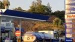 Cât costă benzina și motorina în Grecia? Imagini realizate de un turist român uimit, într-o benzinărie din Thassos: „În caz că veniți de Rusalii”