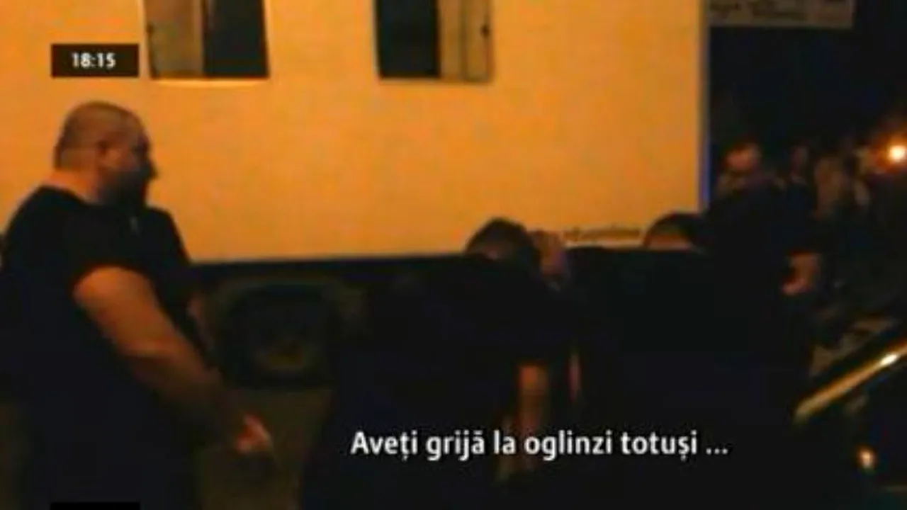 Un turist îi acuză pe bodyguarzii unui club din Mamaia că i-au avariat mașina. „Proba