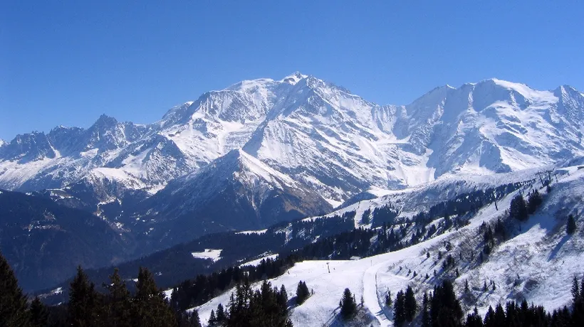 Un jandarm montan din Hunedoara a escaladat vârful Mont Blanc din Munții Alpi