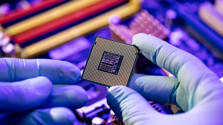 Ce companii și universități din România ar putea primi finanțarea de 500 milioane de euro din PNRR pentru cercetarea și producția de cipuri