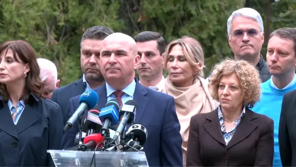 Cum justifică Bolojan în fața celor 1.000 de primari liberali faptul că partidul nu a votat Guvernul Veștea și, în schimb, a decis să voteze un guvern PSD și să plece în opoziție