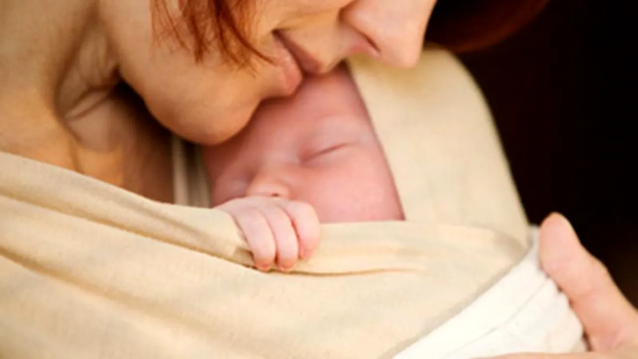 Caz incredibil: Două familii au plecat de la maternitatea din Onești cu copiii altora