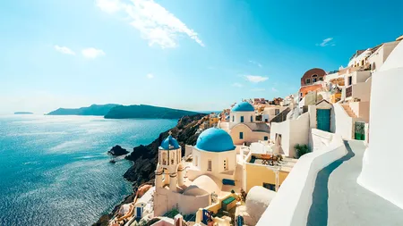 VIDEO | Motivul real pentru care turiștilor români li se cer bani în avans la cazările din Grecia