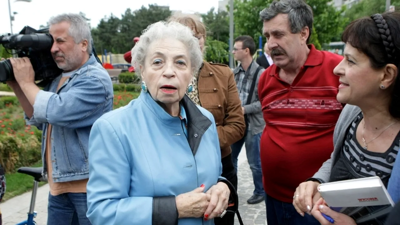 Avocata Paula Iacob, alias 