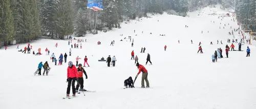 Se schiază pe toate pârtiile de pe Valea Prahovei. Zăpadă de până la un metru și jumătate 