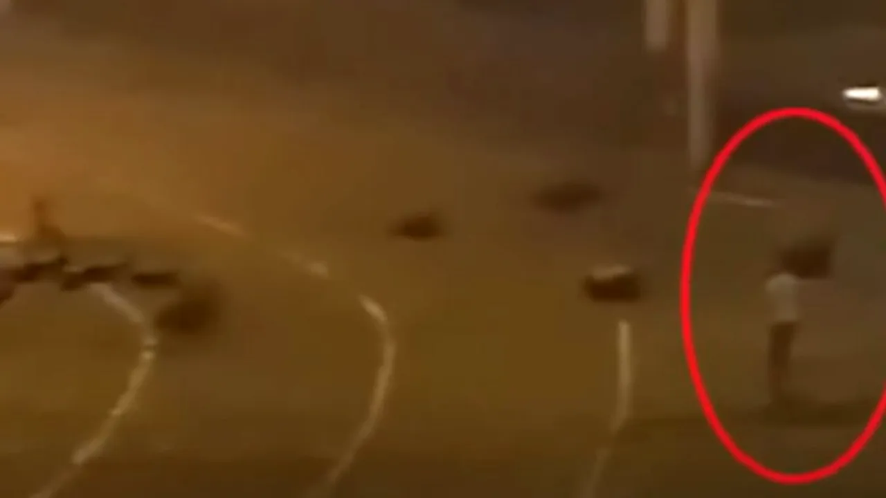 Scene de groază! Momentul în care un protestatar pașnic din Belarus a fost împușcat mortal, surprins de jurnaliști - FOTO/VIDEO