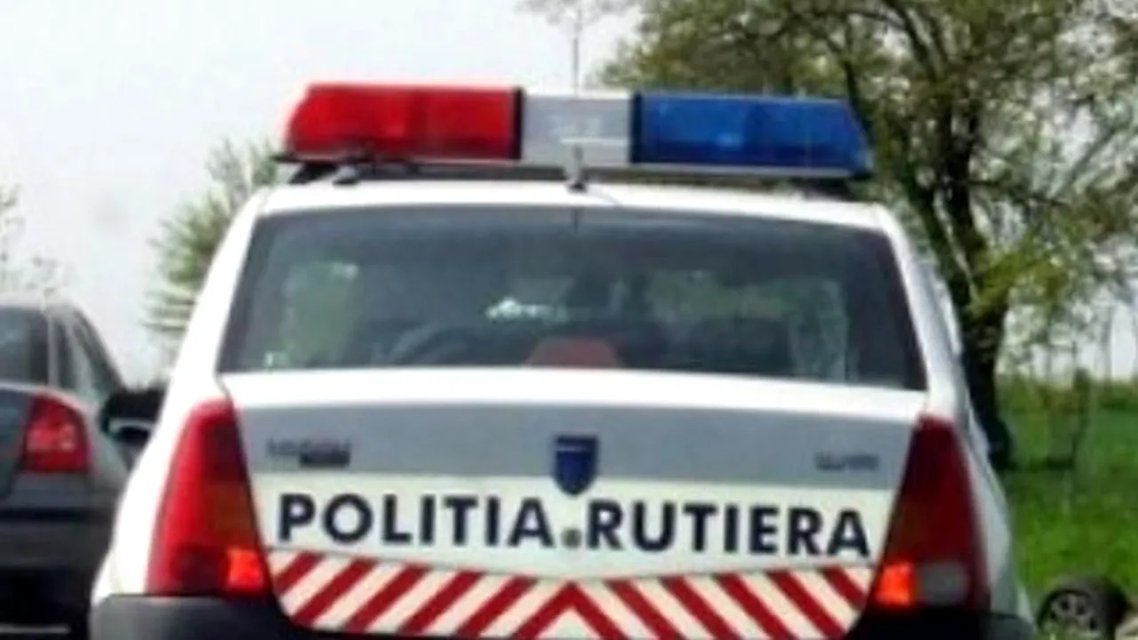 Șase răniți, după un accident de microbuz în Râmnicu Sărat
