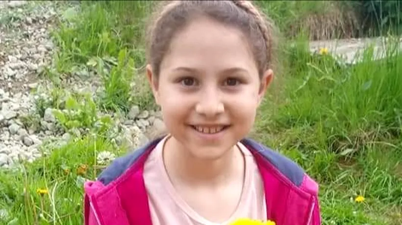 Fetiță de 9 ani din Bistrița-Năsăud, decedată acasă, după ce s-ar fi înecat cu vomă. La autopsie, s-a stabilit că era infectată cu COVID-19