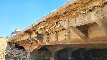 Imaginile ruinei de la PLANȘEUL Unirii. Daniel Băluță: „Pur și simplu se sfărâmă la cea mai mică atingere a utilajelor”