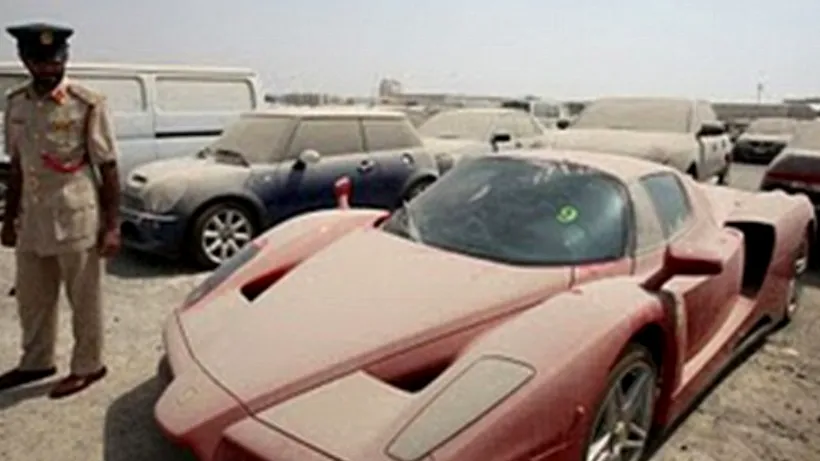 Un Ferrari ediție limitată a fost abandonat în Dubai. Ce a decis să facă poliția