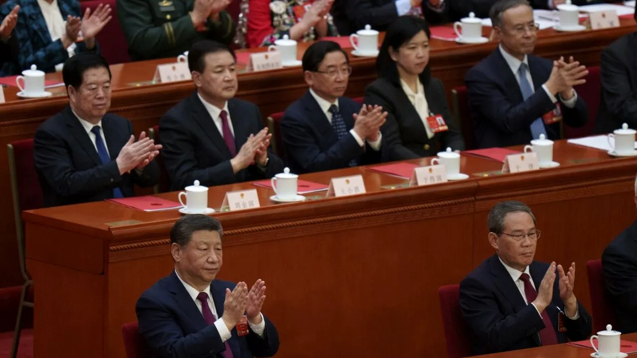 China cere Statelor Unite „să anuleze complet tarifele unilaterale nejustificate”/ Tensiunile DIPLOMATICE dintre Washington și Beijing persistă