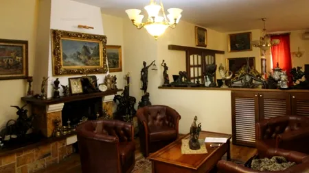 Gabriel Oprea își scoate „brandul sufrageria