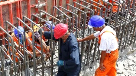 Efectul-bumerang al creșterii cotei unice. Unul din patru români angajați lucrează la negru