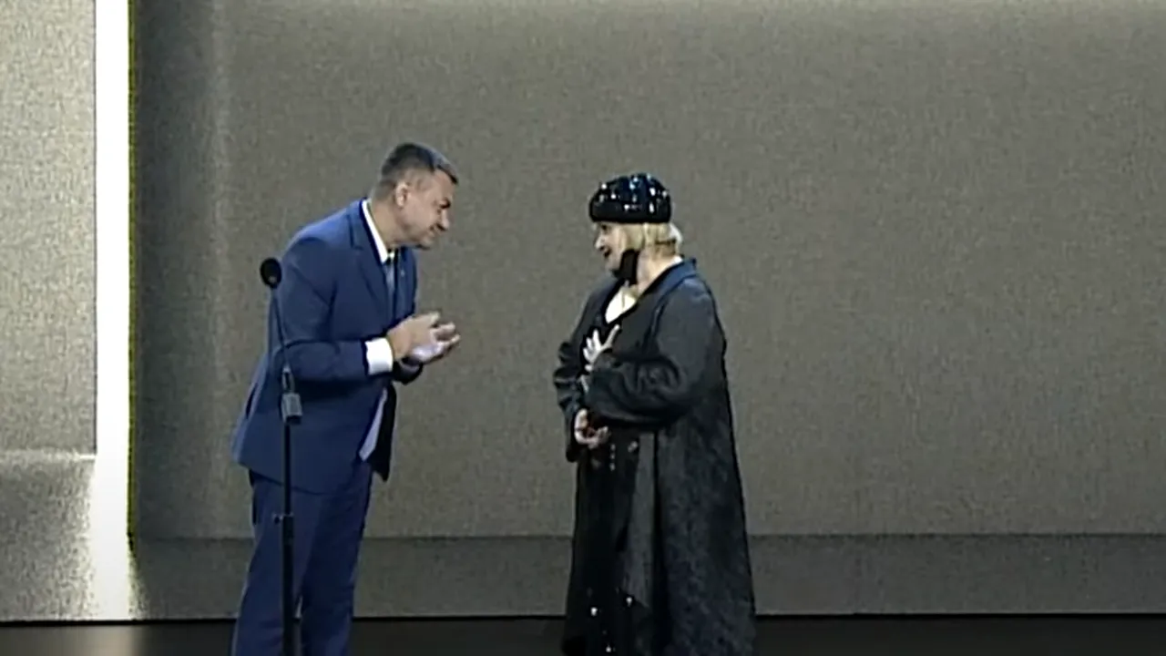 Replici savuroase între ministrul Culturii și actrița Rodica Mandache la Gala Premiilor UNITER: „Eu sunt bună şi drăguţă, dar s-ar putea să...” - VIDEO
