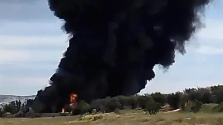 Tragedie cumplită în Pakistan. 153 de morți după ce o autocisternă a explodat pe șosea. VIDEO