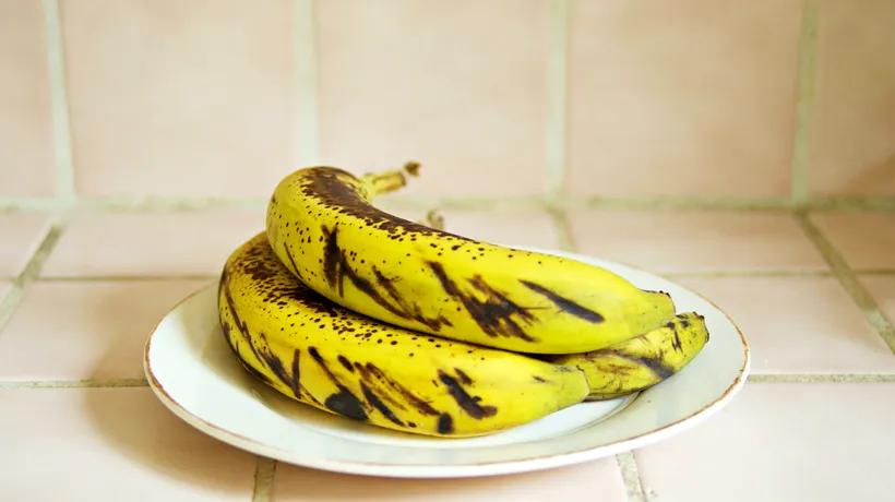 Ce poți face cu bananele foarte coapte. TRUCUL excelent prin care nu vei mai arunca fructele