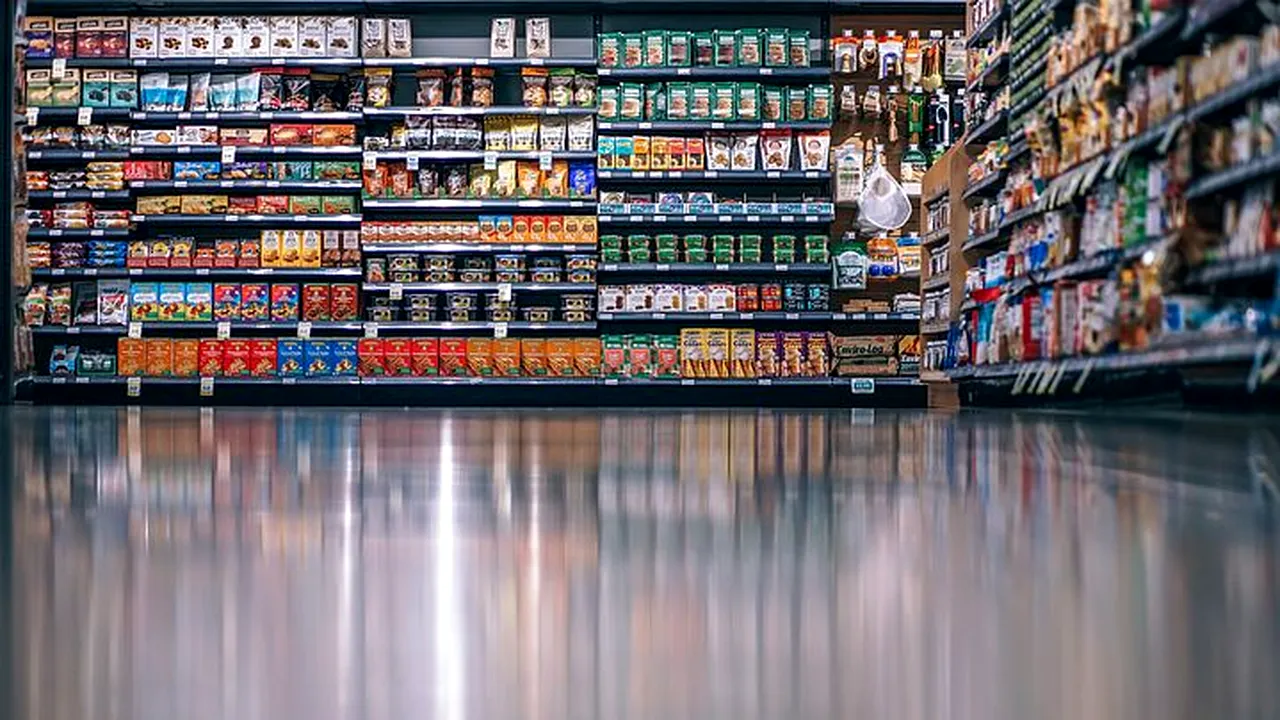 Studiu: Produse alimentare comercializate sub mărci identice, dar cu compoziție diferită