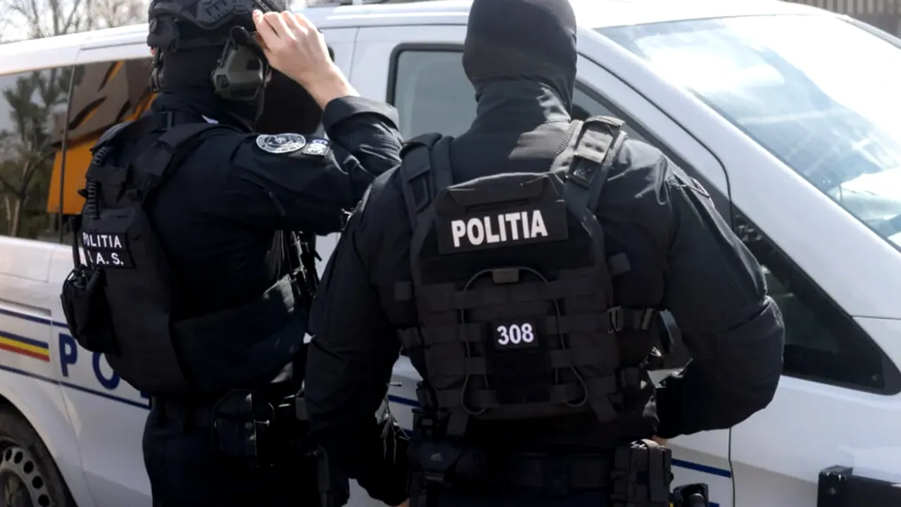 Percheziții în București, Ilfov, Giurgiu și Călărași. O grupare infracțională a prejudiciat autoritățile britanice cu peste 1 MILION de lire sterline