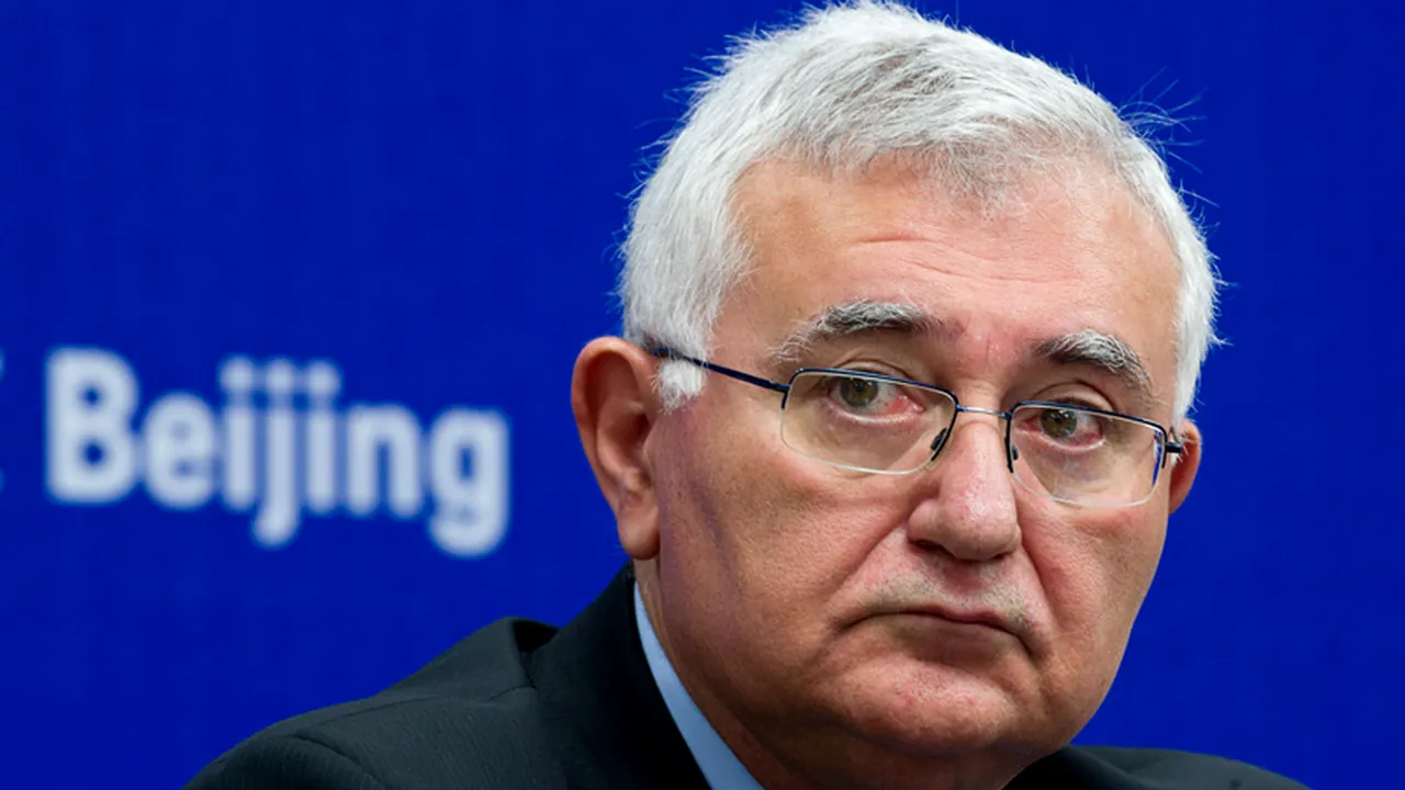 Fostul comisar european John Dalli va contesta în justiție demisia sa 