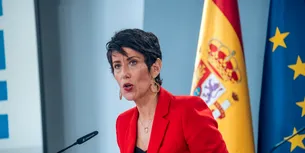 <span style='background-color: #0d0089; color: #fff; ' class='highlight text-uppercase'>EXTERNE</span> Spania va LEGALIZA statutul a 300.000 de imigranți fără acte pe an în următorii trei ani