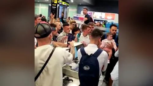 UPDATE | Scandal pe Aeroportul Otopeni, după ce Wizz Air a anulat unele curse către Italia. Precizările companiei aeriene despre situația creată și măsurile luate (VIDEO)