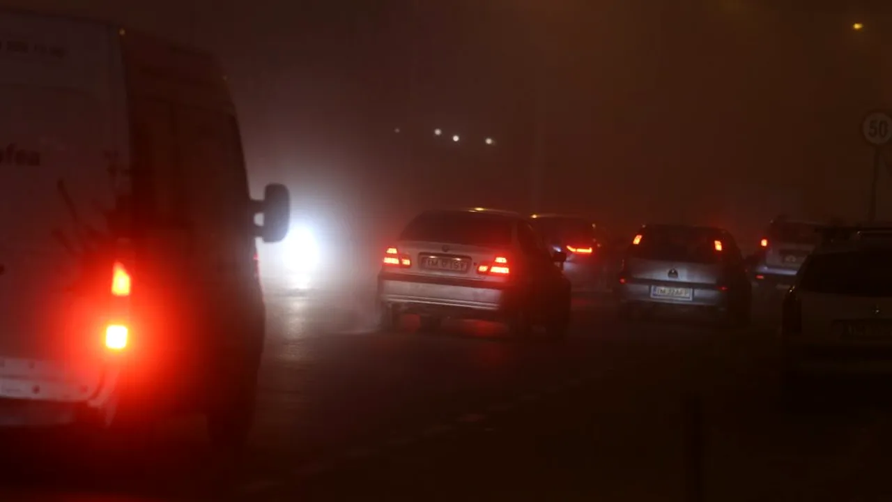 ALERTĂ METEO: Cod galben de ceață în două județe. Până când este valabilă avertizarea