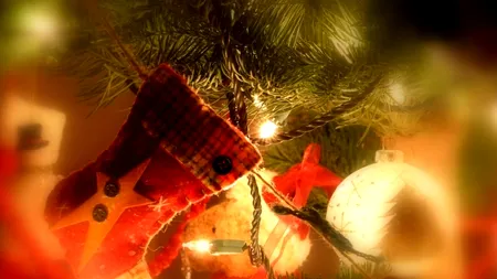 URĂRI DE CRĂCIUN. Colecție de urări de Crăciun pentru SMS-uri