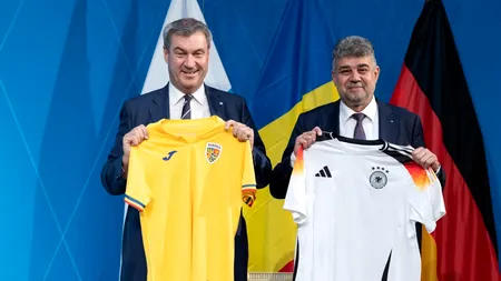 Ciolacu și Söder fac schimb de tricouri / Ciolacu: ”Ne vedem în FINALĂ!” / Söder: ”Dacă veți juca împotriva Germaniei, nu vă mai urez succes”