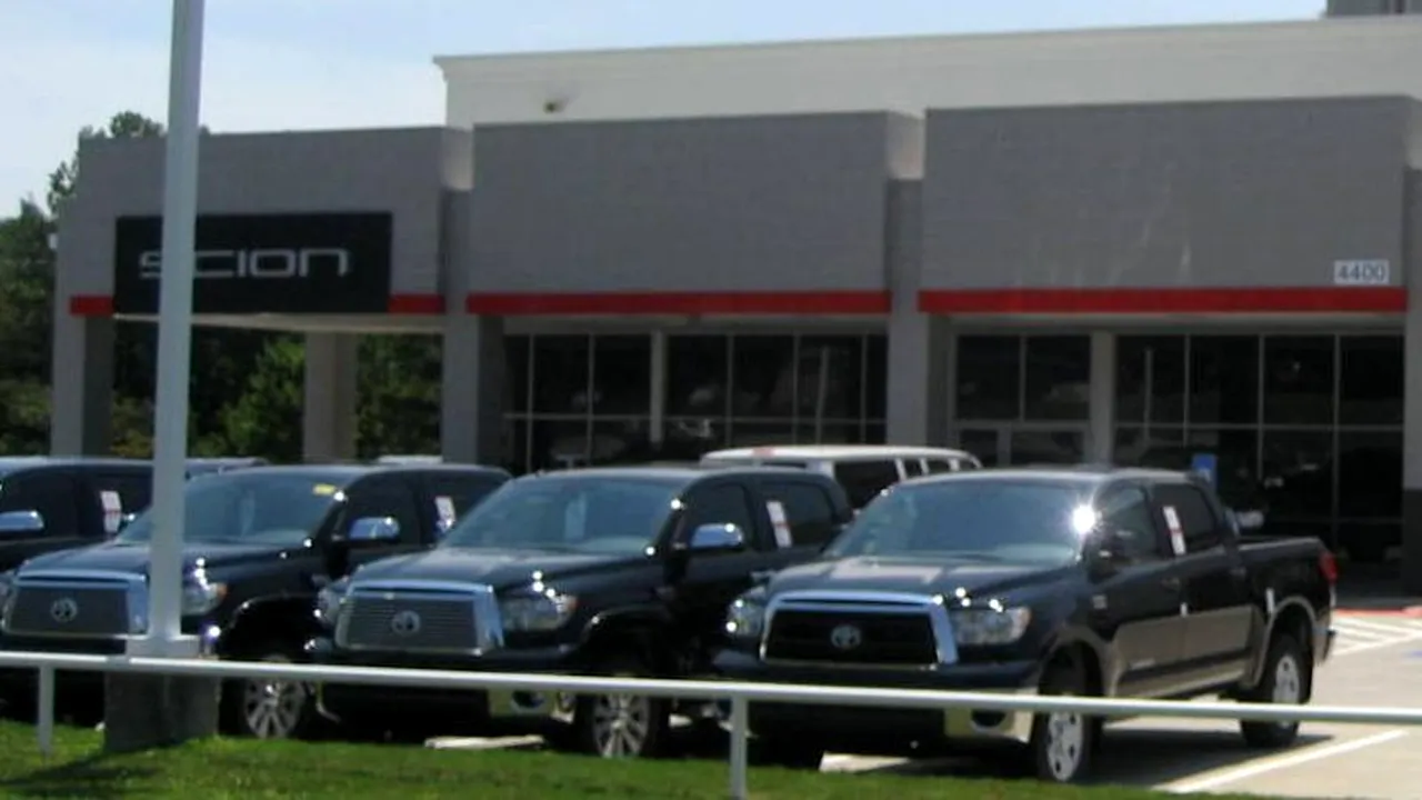 Toyota va plăti 1,1 miliarde de dolari unor clienți