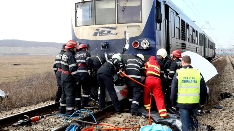 Directorul unui liceu in Făgăraș, mort după ce mașina pe care o conducea a fost lovită de un tren