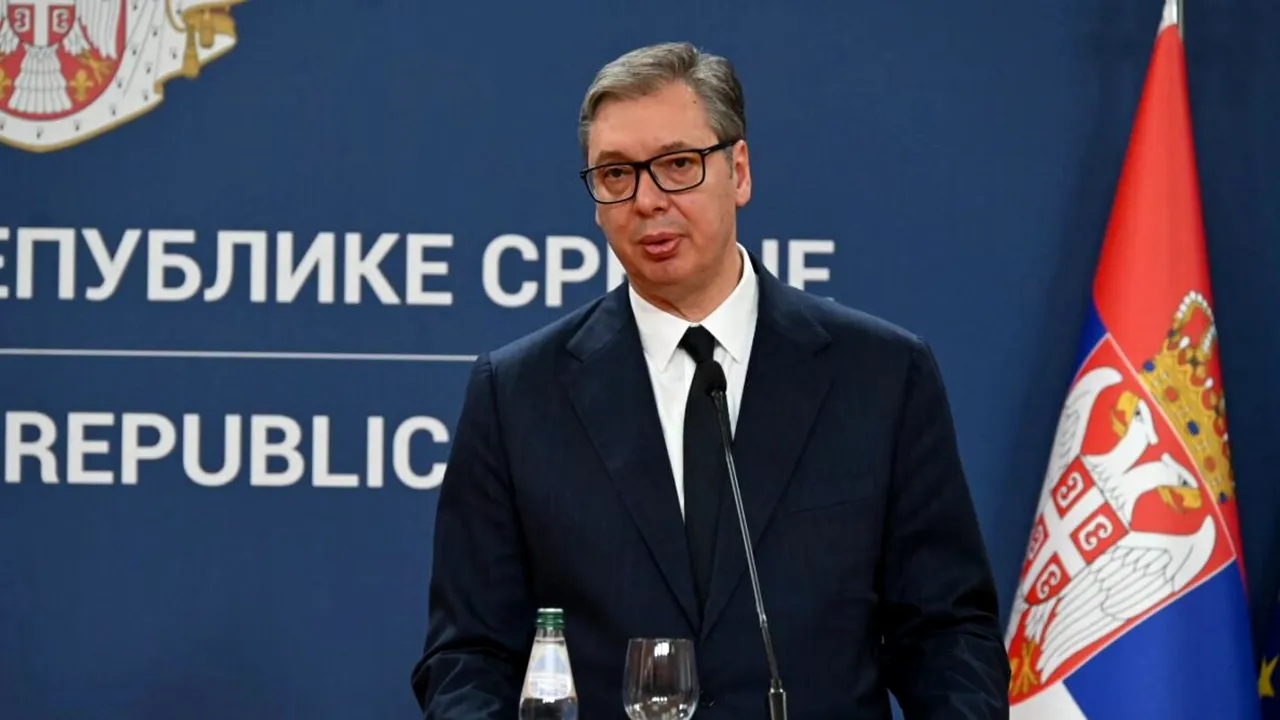 Serviciile secrete îi cer lui Aleksandar Vučić să-și anuleze plecarea la summitul UE din Muntenegru. Care este motivul și cum răspunde președintele sârb