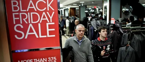 BLACK FRIDAY în Statele Unite: Goana după clienți a continuat, în ciuda amenințărilor cu grevă făcute de angajații din retail