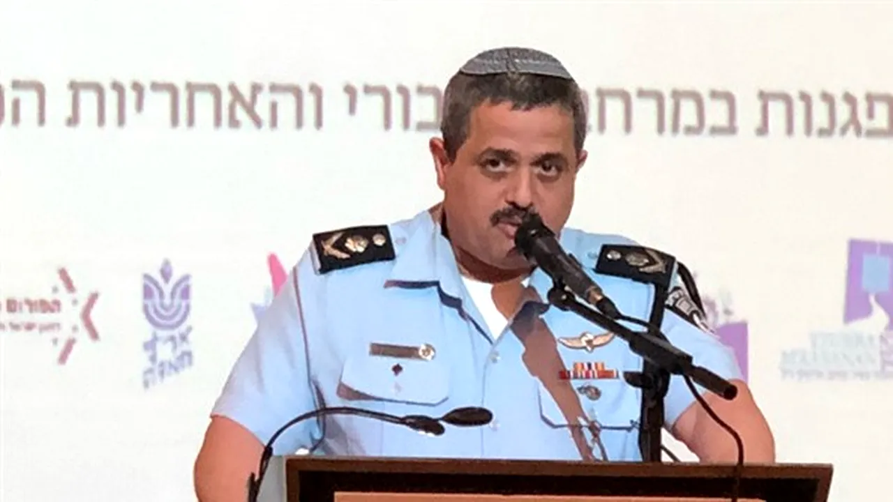 Premierul Israelului - presiuni asupra polițiștilor care îl anchetează?