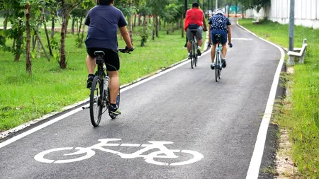 SPRIJIN. Italienii vor primi 500 de euro de la Guvern pentru a-și cumpăra biciclete noi. Cine va beneficia de acest ajutor