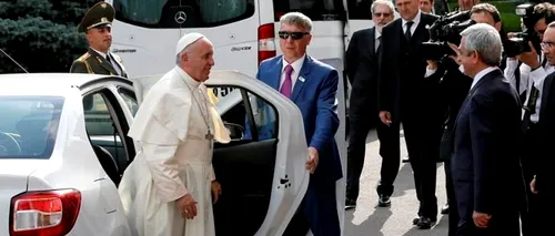 Imaginea zilei: Papa Francisc a folosit un Logan în timpul vizitei în Armenia