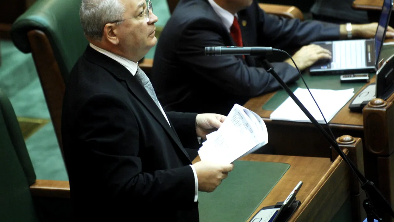 Atacul dur al lui Hașotti la adresa lui Tokes, în plenul Senatului