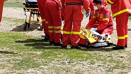 Copil de zece ani, lovit de o mașină în Iași. A ajuns la spital în stare foarte gravă