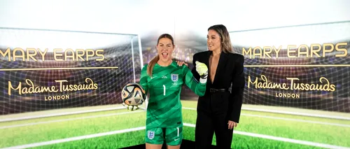 O britanică a devenit prima femeie din FOTBAL reprezentată la muzeul de ceară Madame Tussauds